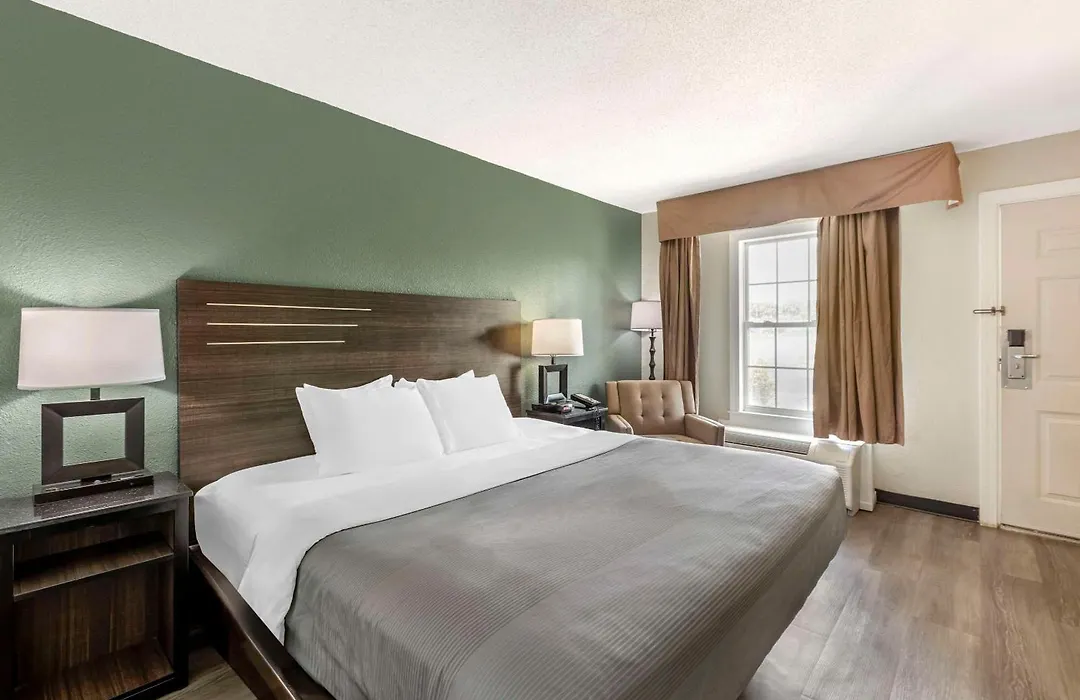 Quality Inn & Suites Santee I-95-1