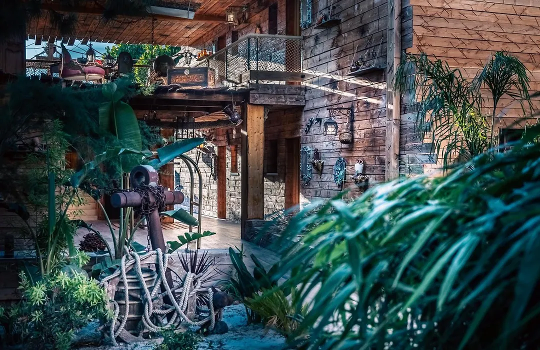Hôtel Pirates World-1