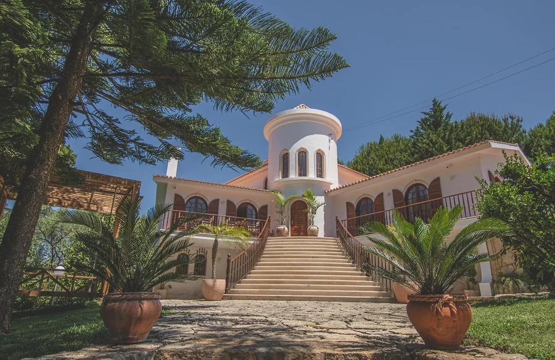 Villa Pietra Estoril Eco Guesthouse-1