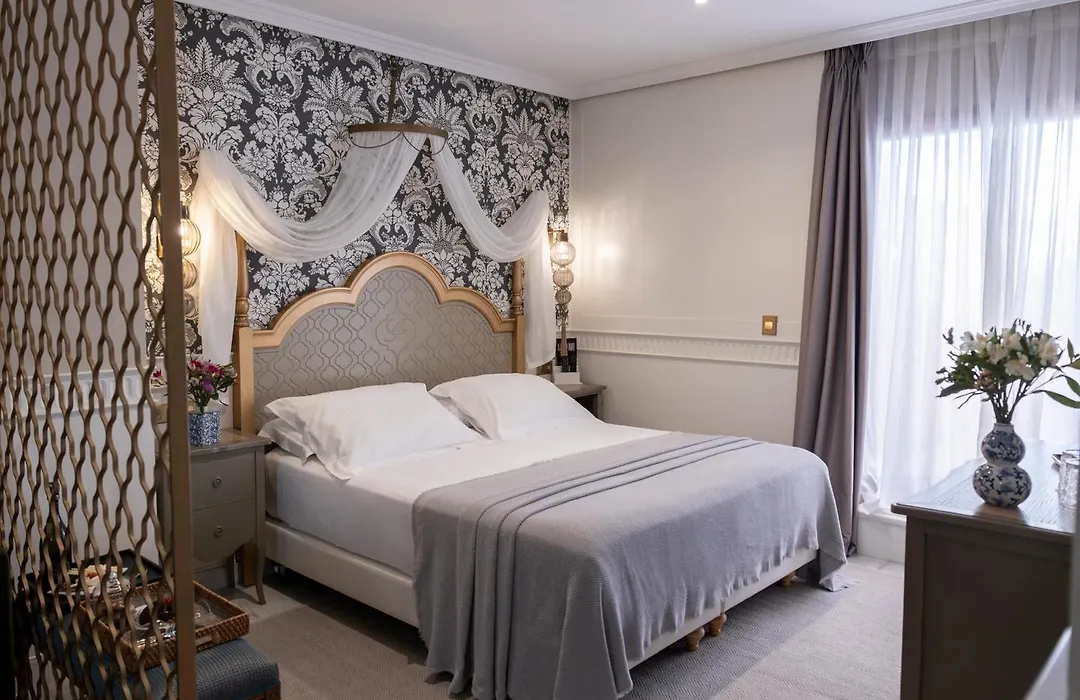 Hotel Gravina 51-1