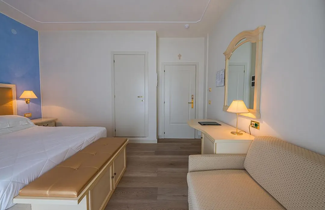 Hotel Ca' D'Oro Tre Stelle Superior Adults Only-1