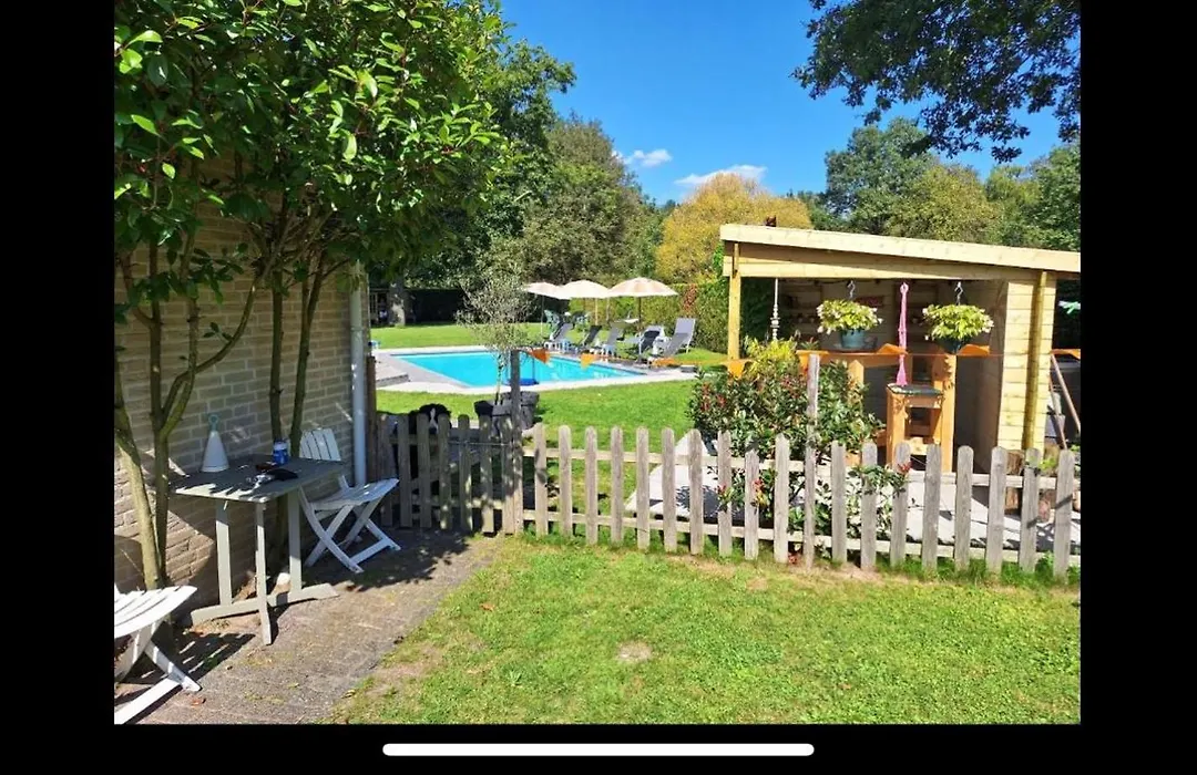 B&B Maison Saint Tropez Eindhoven-1