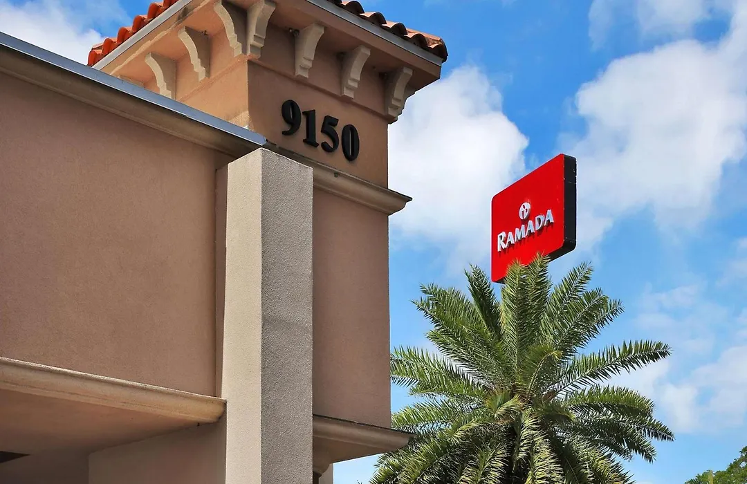 Ramada By Wyndham Jacksonville I-95 By Butler Blvd-1