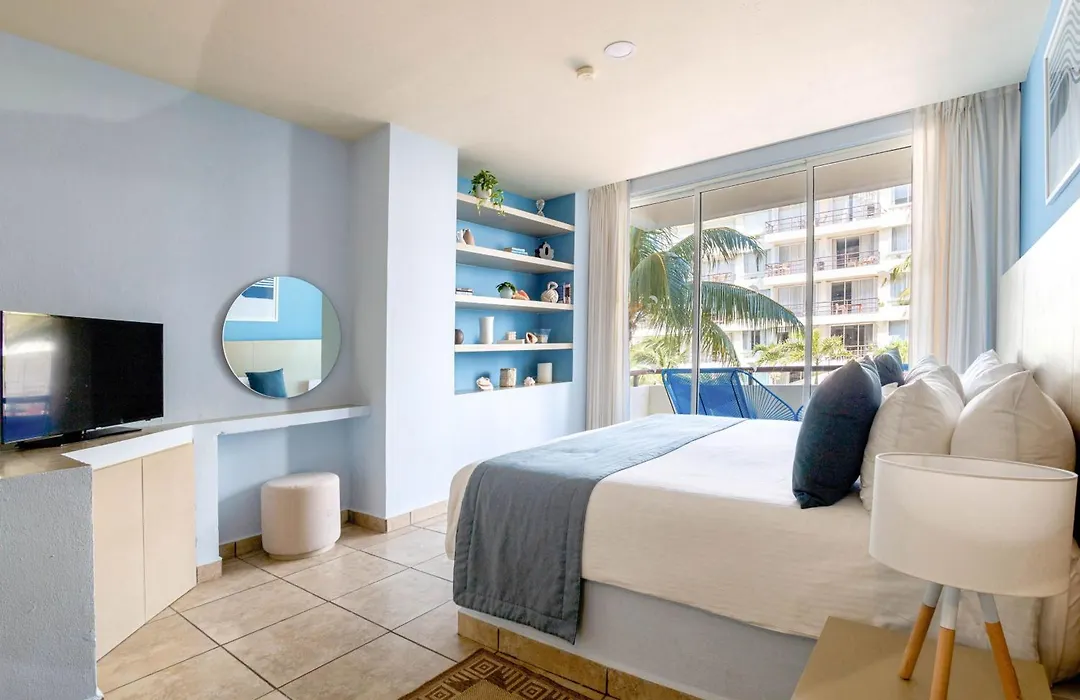 Ixchel Beach Hotel-1