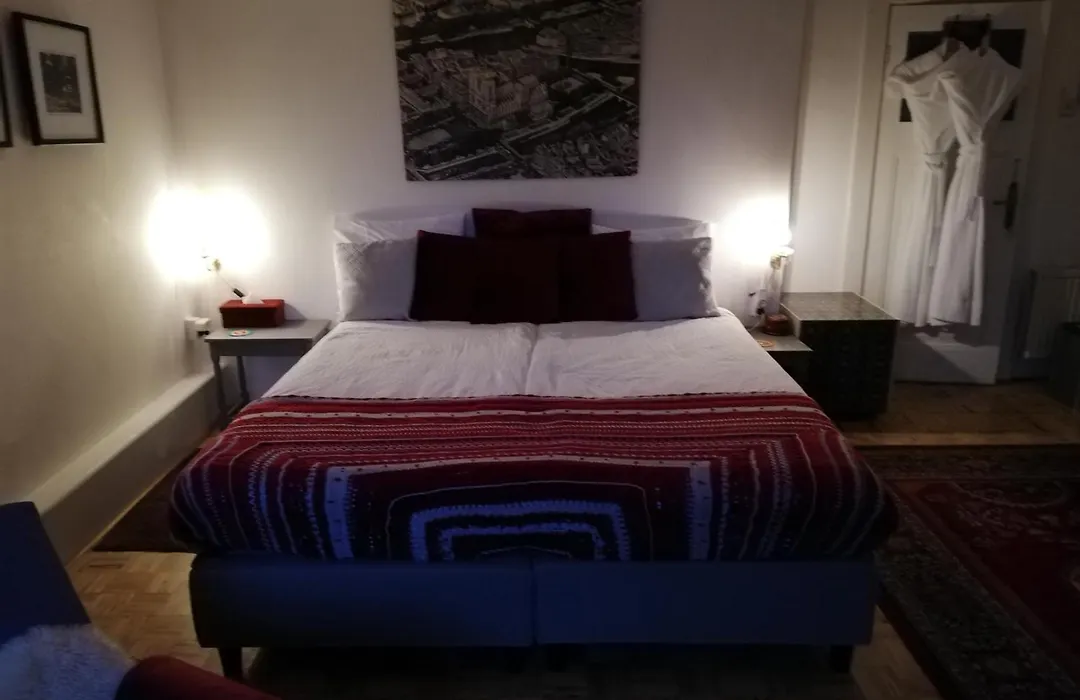 Bed And Breakfast Raapop-1