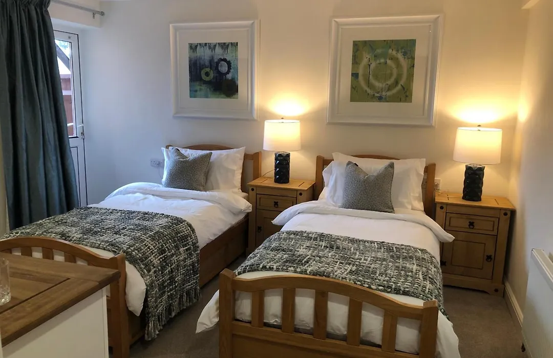South Avenue B&B-1