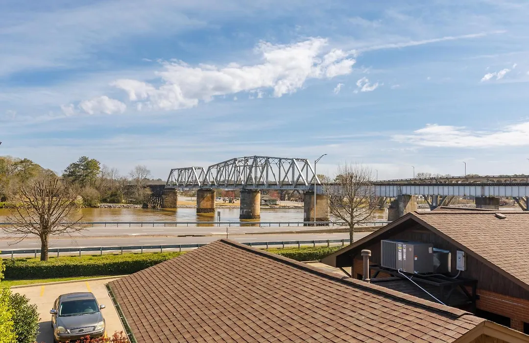 Gadsden Inn And Suites-1