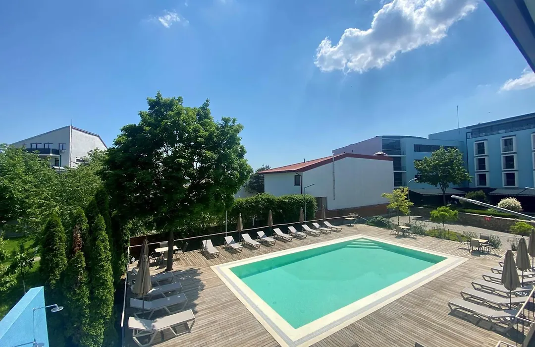 Reghina Blue Hotel-1