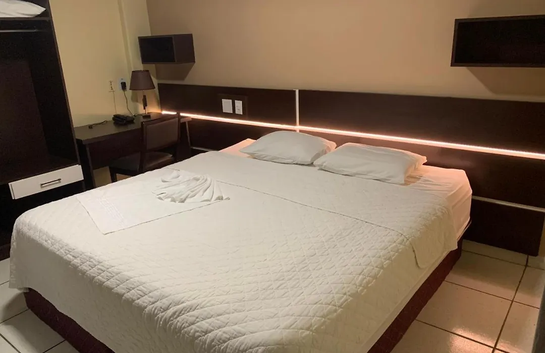 Hotel Tropical-1