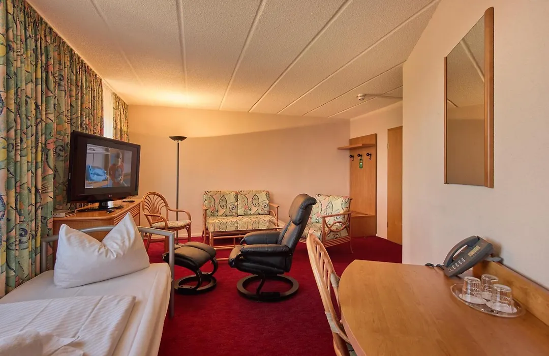 Axxon Hotel-1