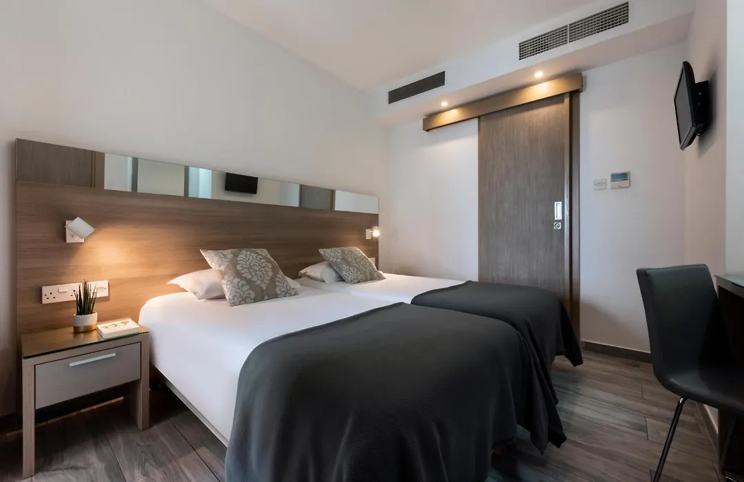 Plaza Regency Hotels-1