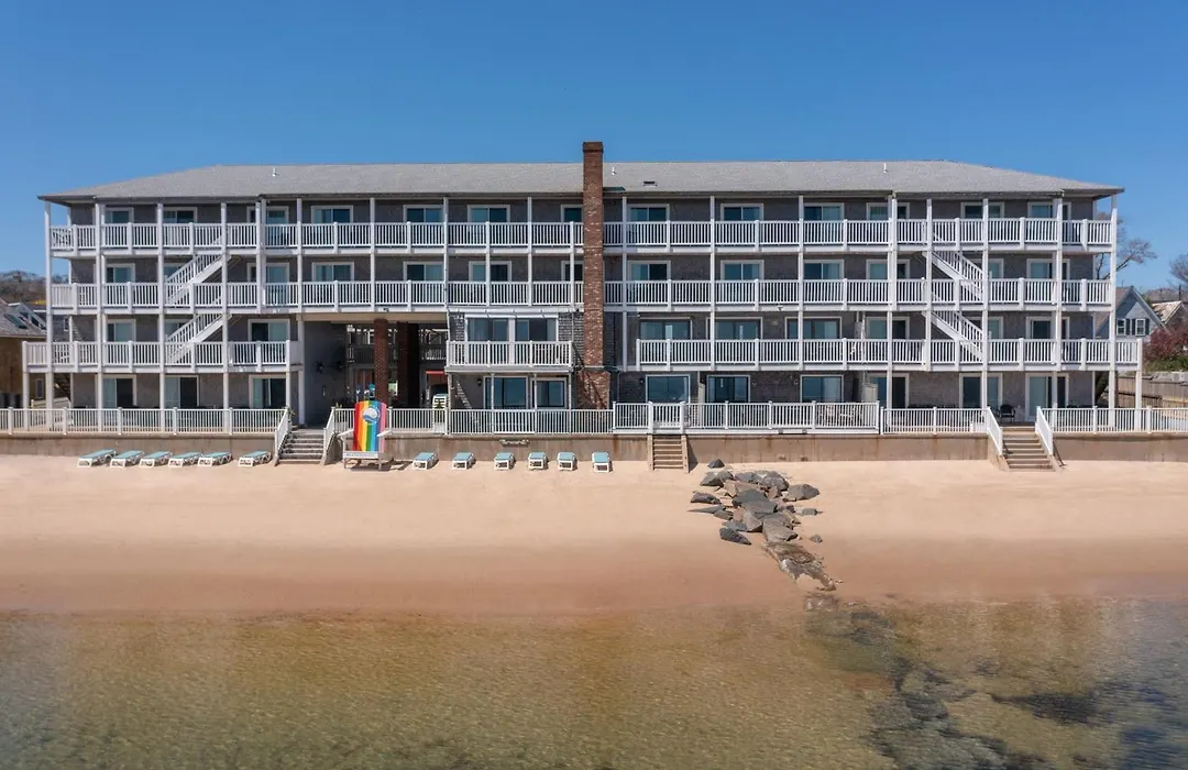 Surfside Hotel And Suites-1