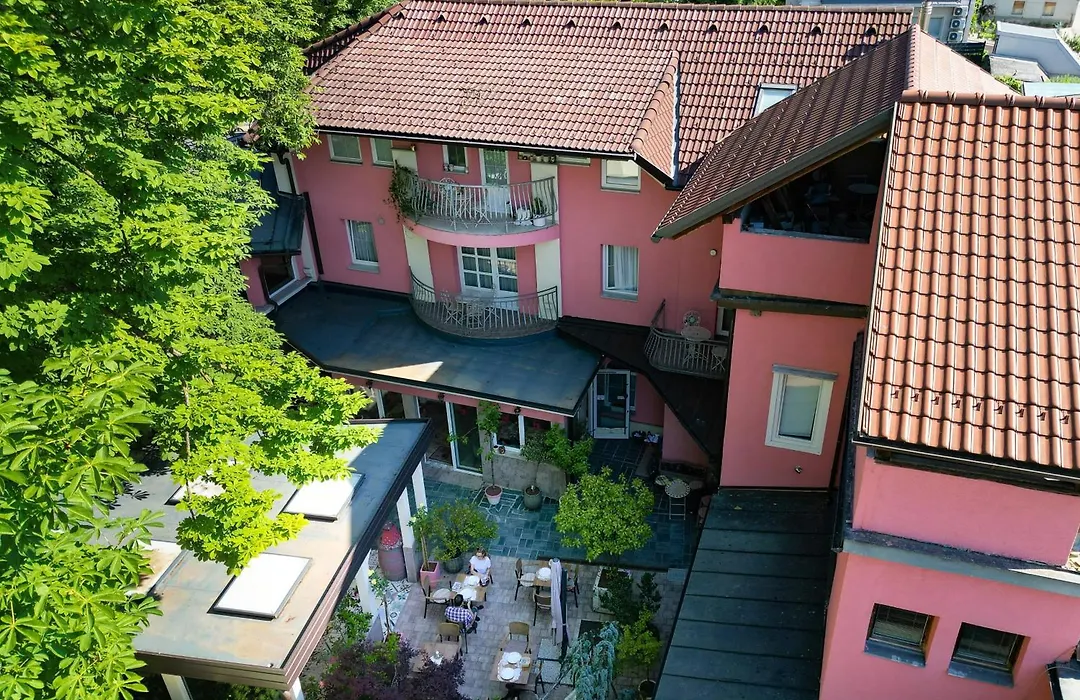 Boutique Hotel Asteria-1
