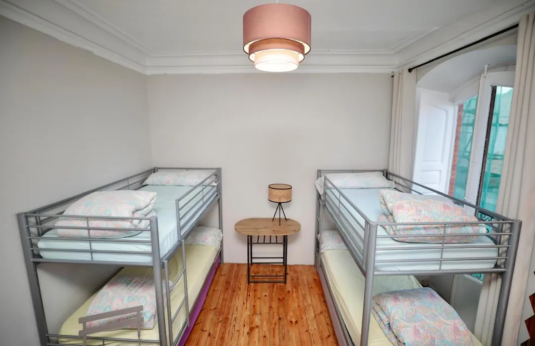 Theplacetobe B&B-1