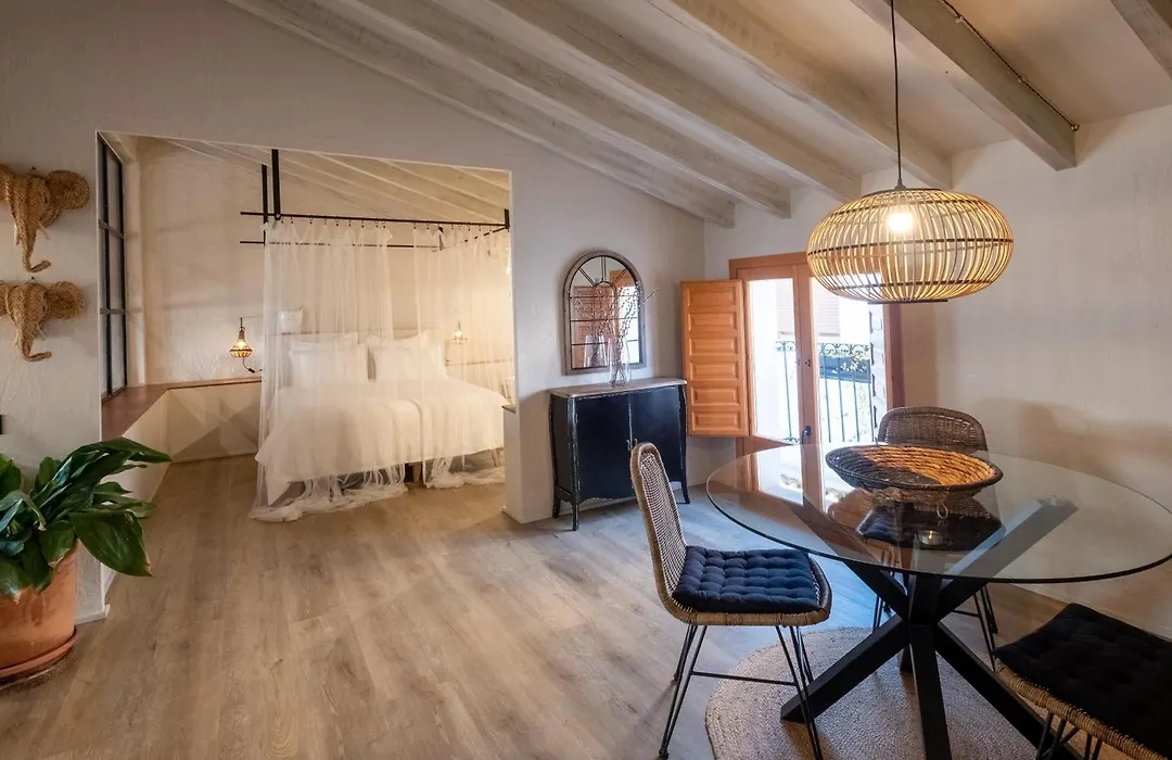 Precioso Apartamento Boutique El Amante-1