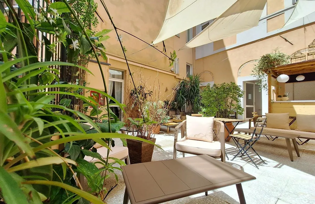 Hotel Lauri-1