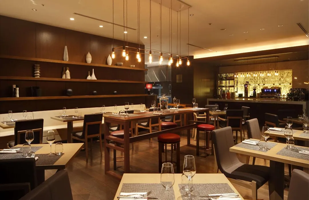 Conrad Tokyo-1