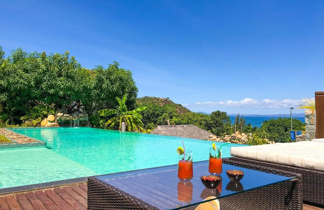 JJ ET EUPHRASIE Lodge-1