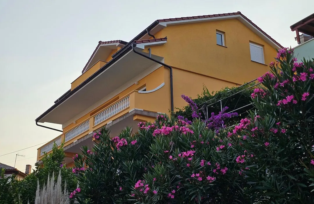 Rooms Neda-1