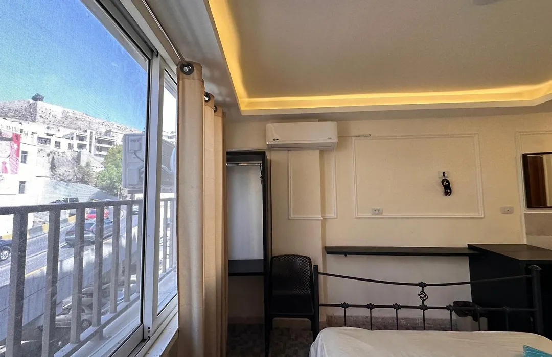 Nobel Hotel-1