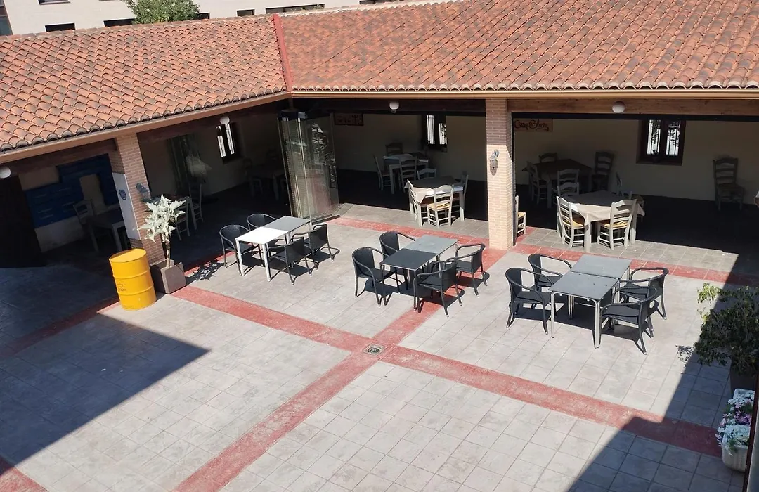 Hotel-Restaurante Casa Blava Alzira-1
