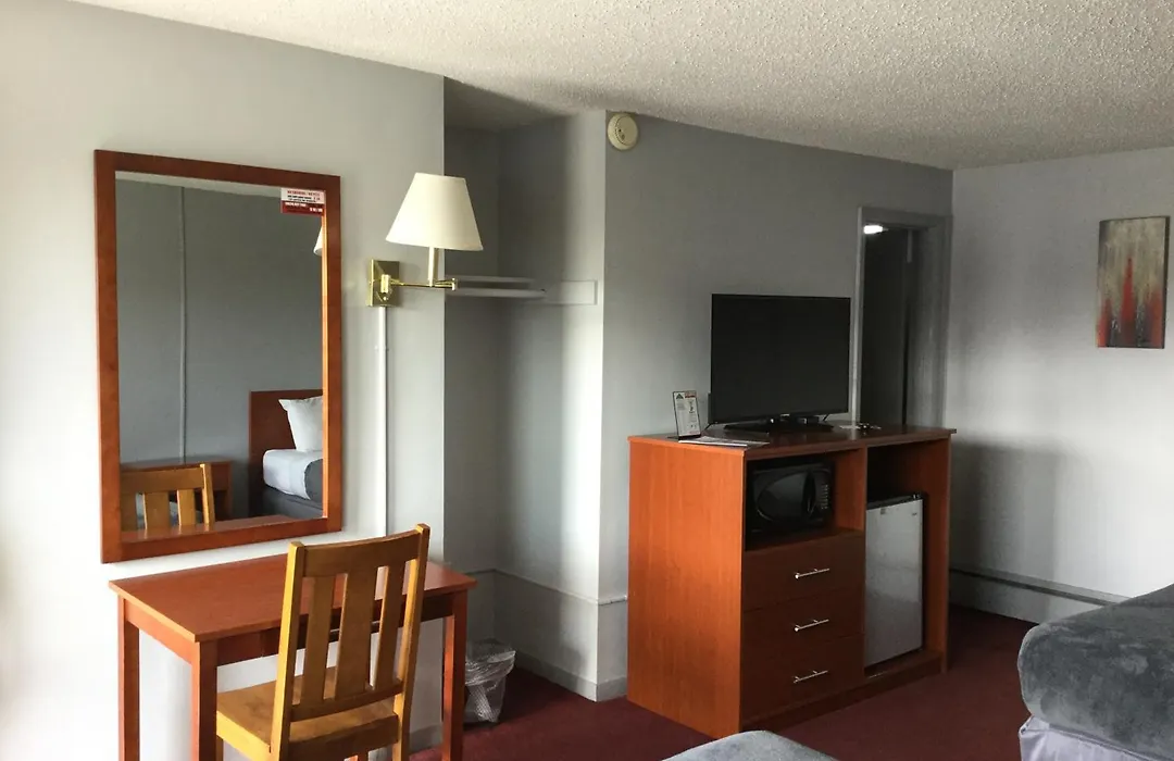 Swiss Cottage Inn-1