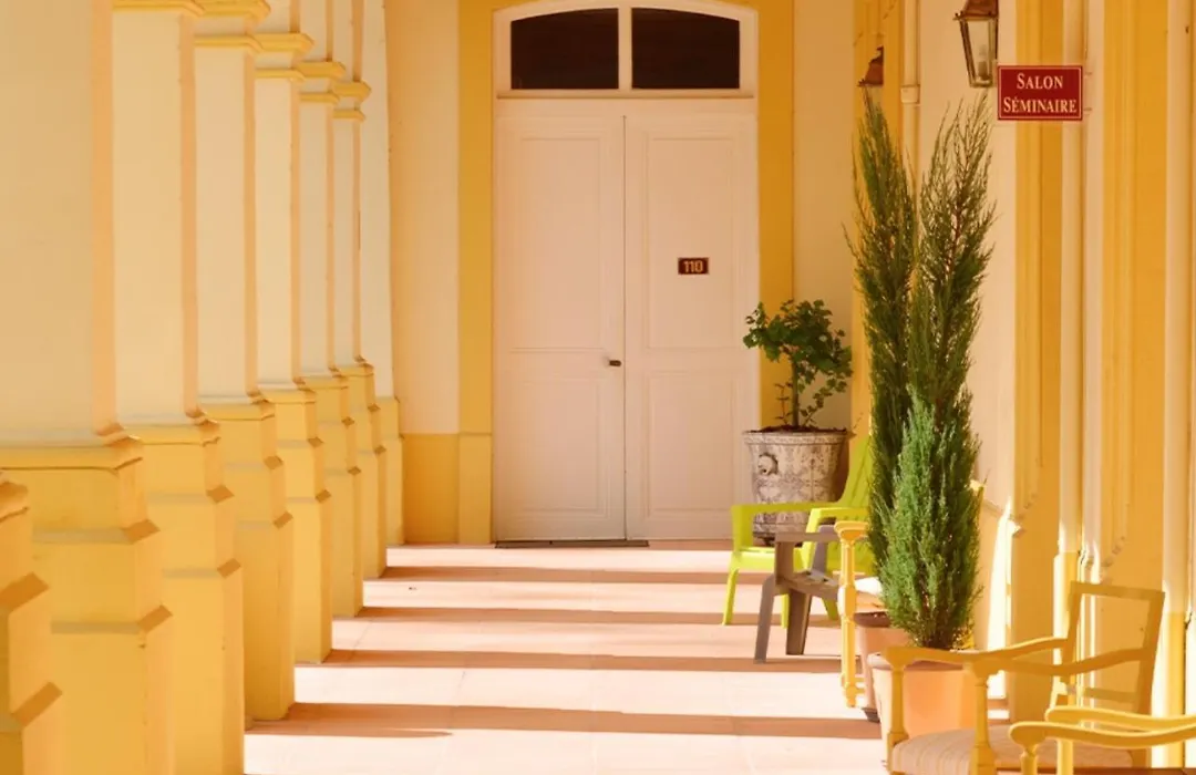 Logis Grand Hôtel Bourbon-Lancy-1