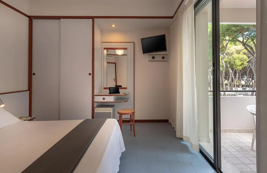 Hotel Baltic-1
