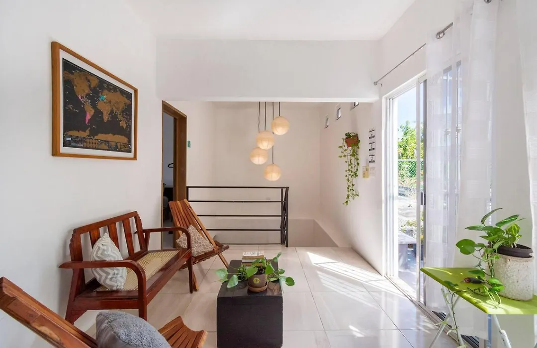 Carlota Guest House-1