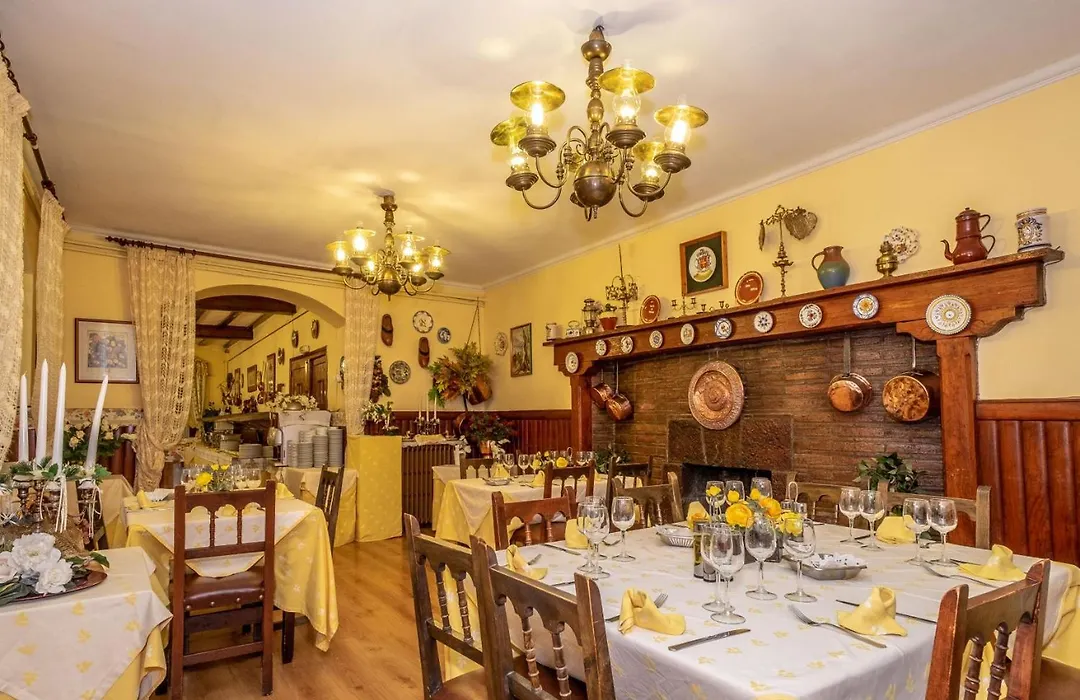 Hotel Adsera-1