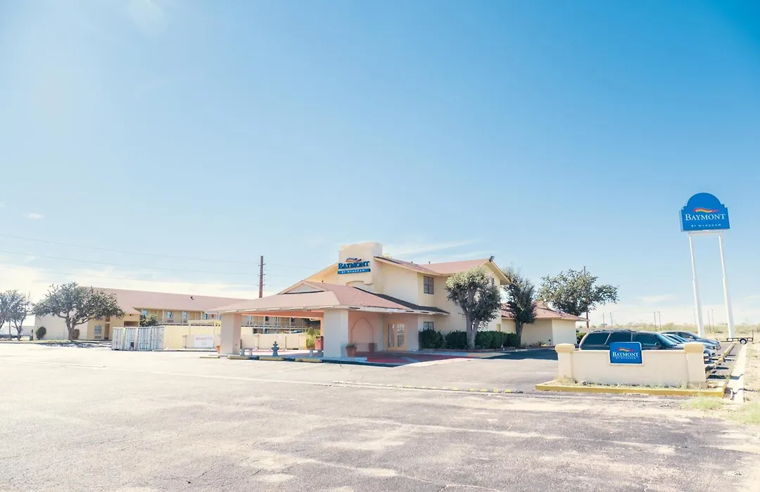 Baymont By Wyndham Fort Stockton-1