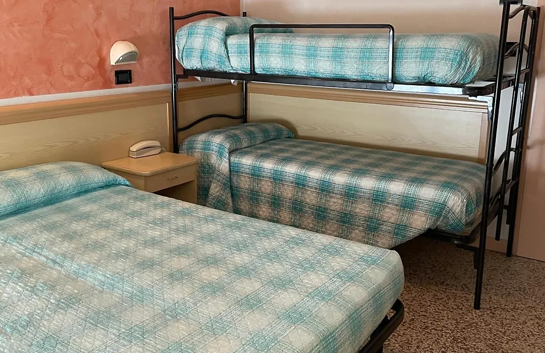 Piccolo Hotel-1