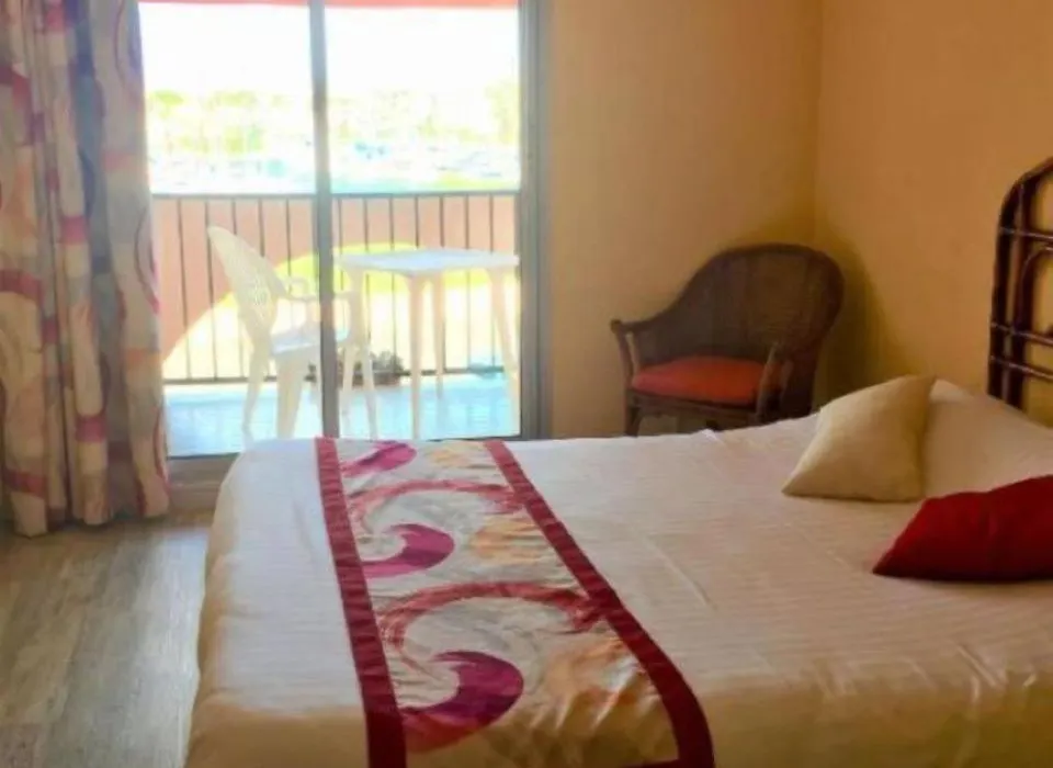 Hotel Alhambra-1