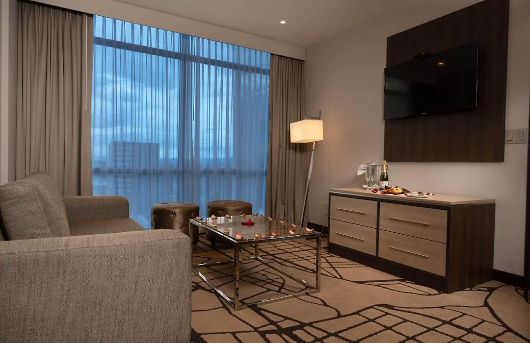Hilton Garden Inn Bogota Airport-1
