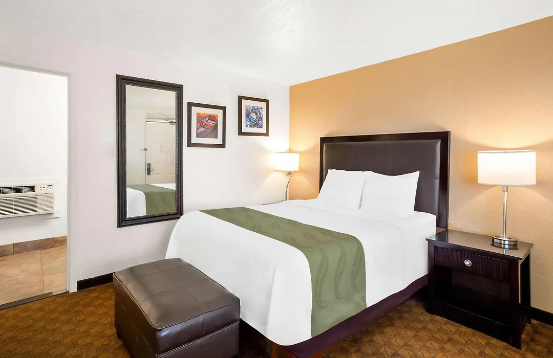 Quality Inn Port Angeles - Near Olympic National Park-1