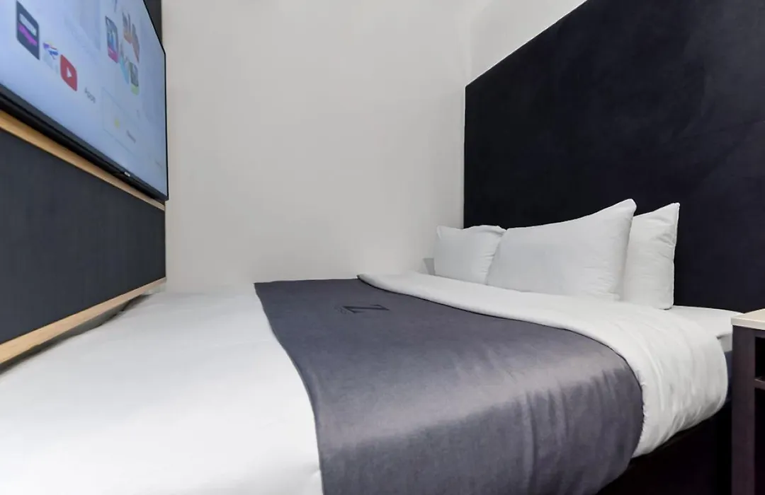 The Z Hotel Trafalgar-1