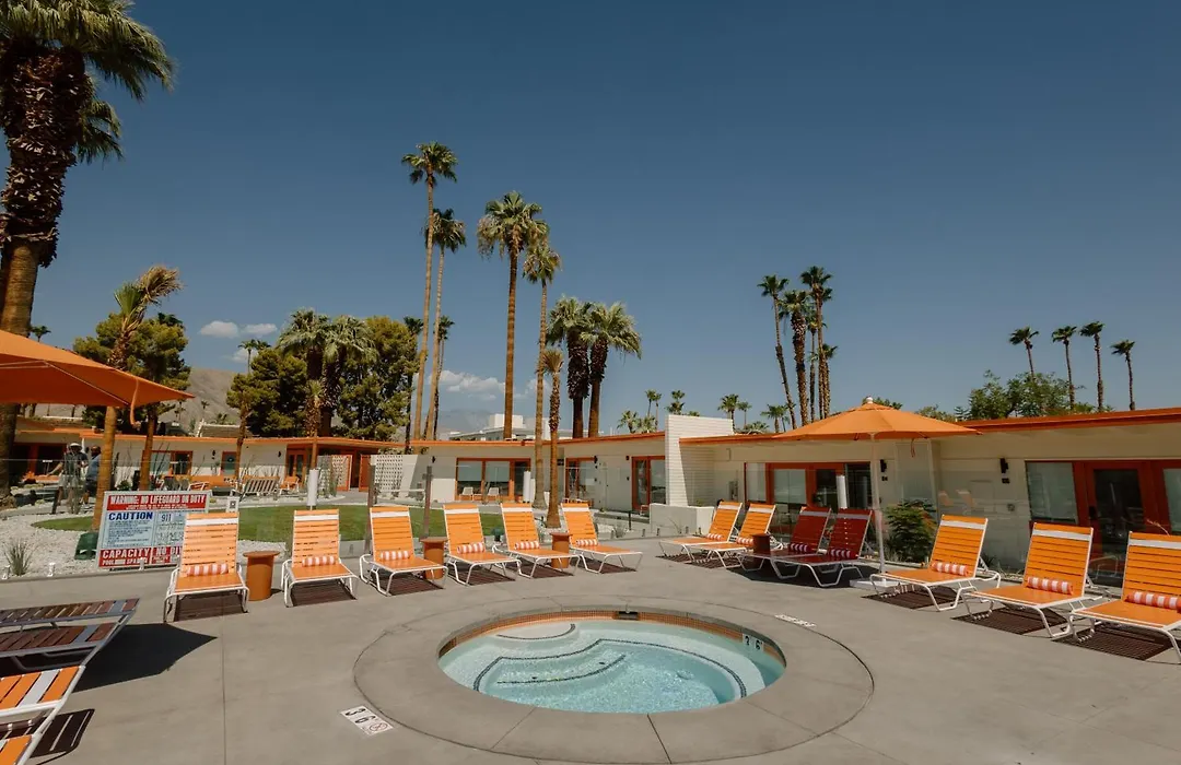 Mojave Resort - Adults Only-1