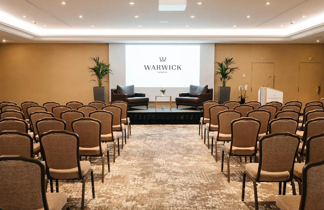 Warwick Geneva-1