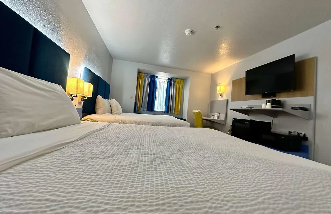 Microtel Inn & Suites By Wyndham Gallup - Pet Friendly-1