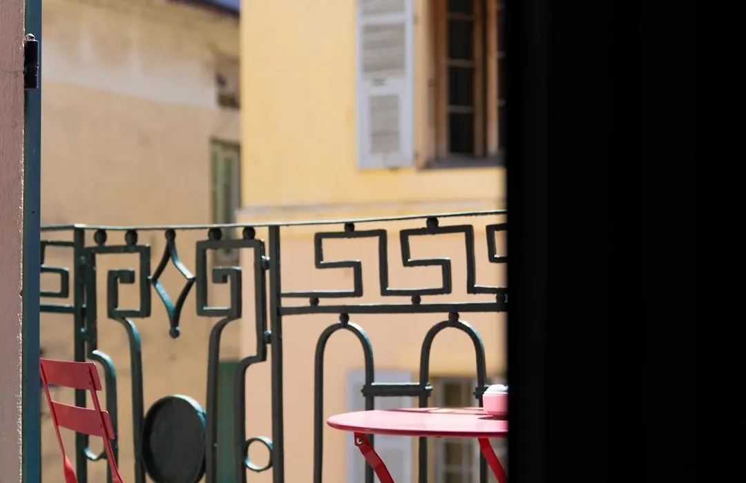 Hotel POZZO DI BORGO-1