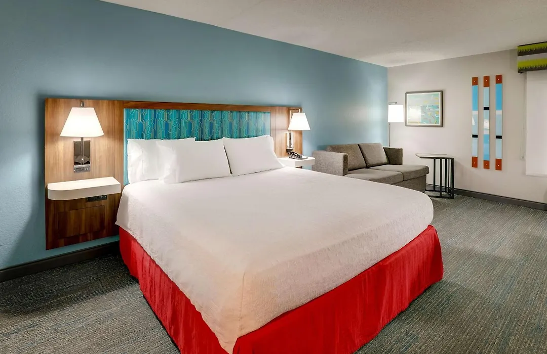 Hampton Inn Lebanon-1