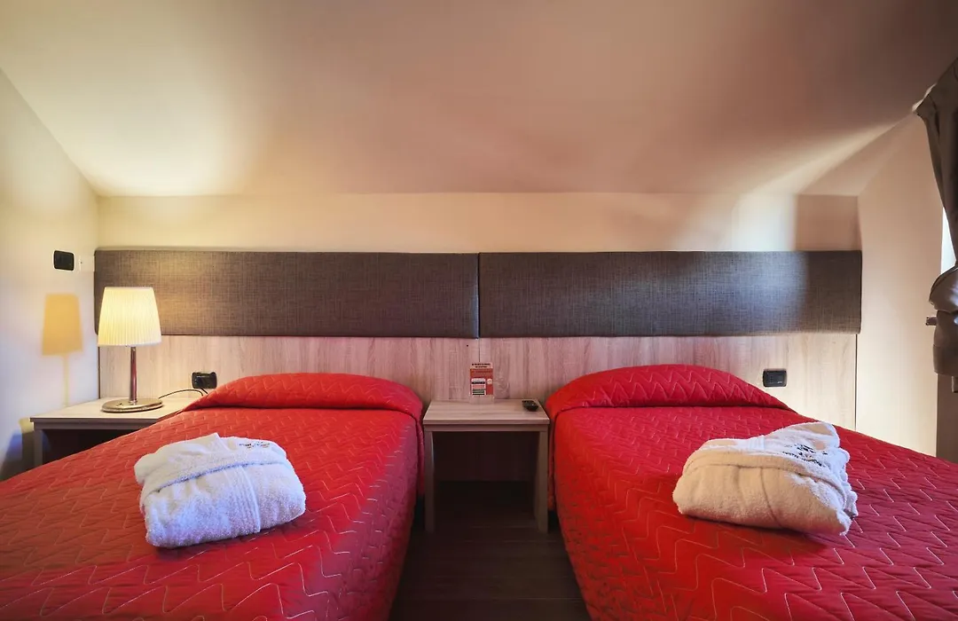 Hotel Mondolé - Azzurro Club-1