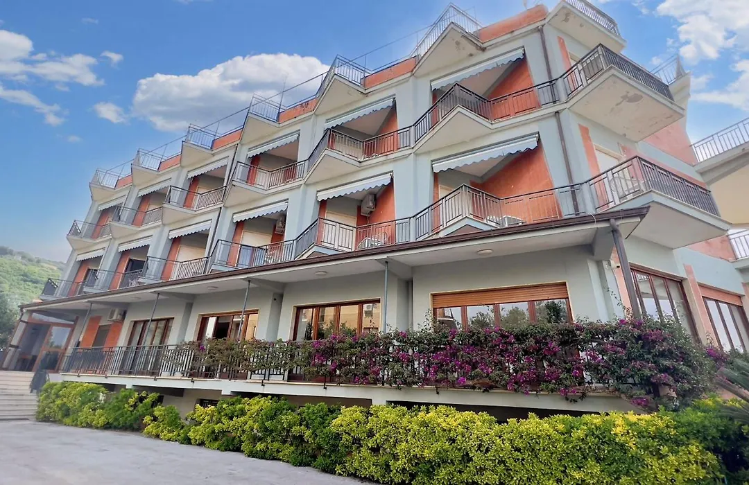 Hotel Royal-1