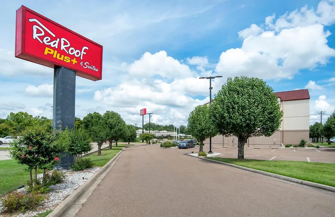 Red Roof Inn Plus & Suites Vicksburg-1