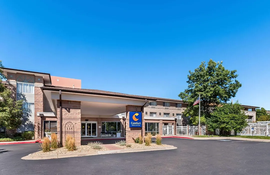 Comfort Inn & Suites Boulder-1