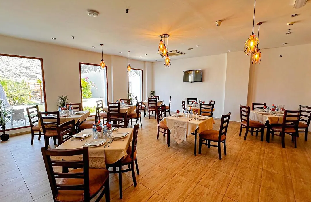 Riyam Hotel-1