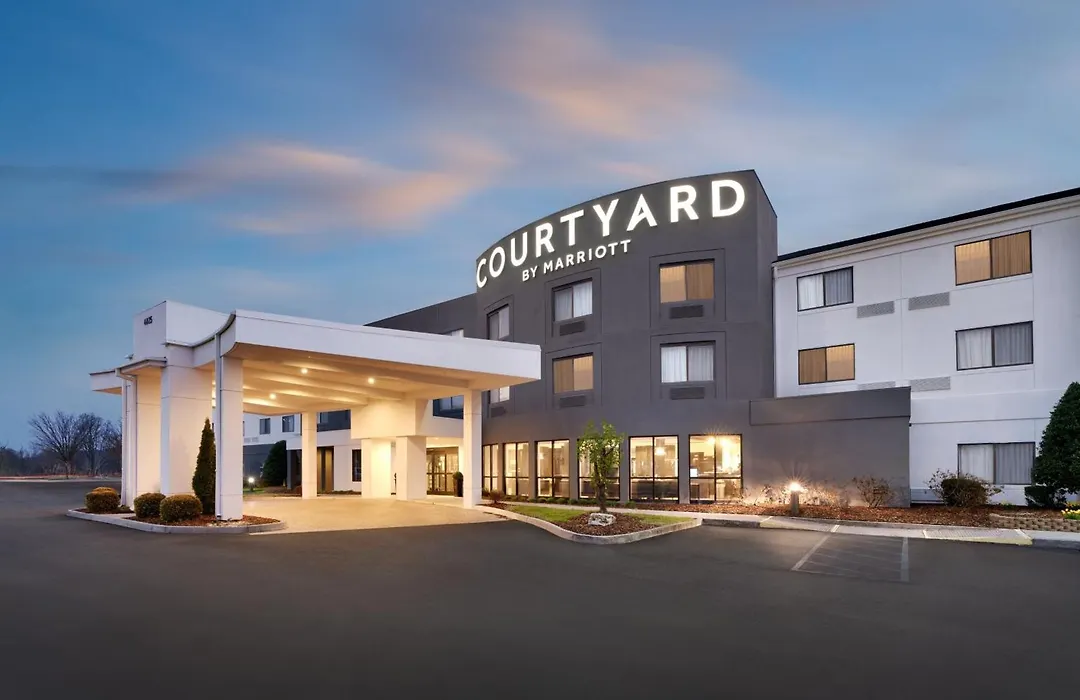 Courtyard By Marriott Johnson City-1