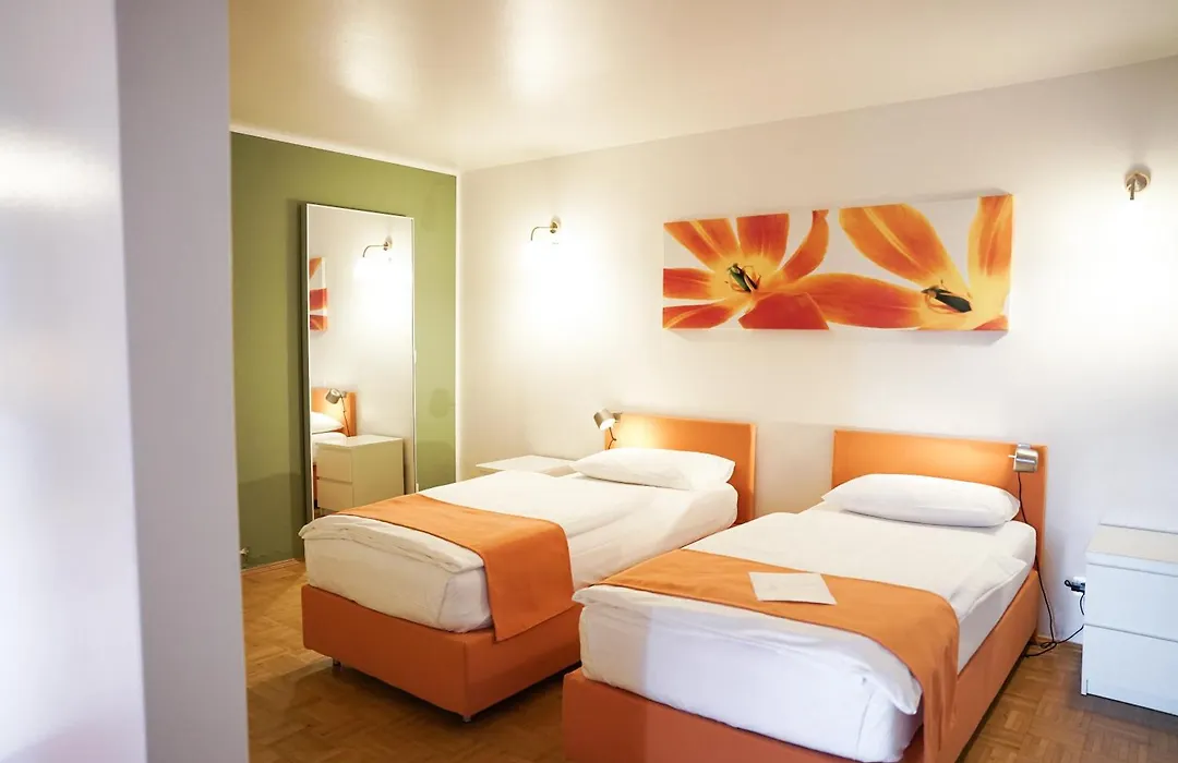 urraum Hotel-1