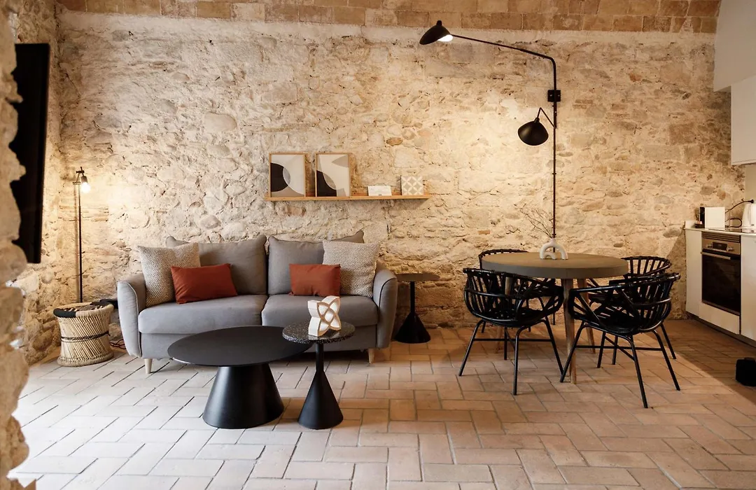 La Comuna by Bon Dia Residences-1