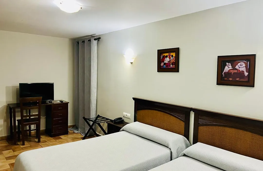 Hotel Cervantes-1